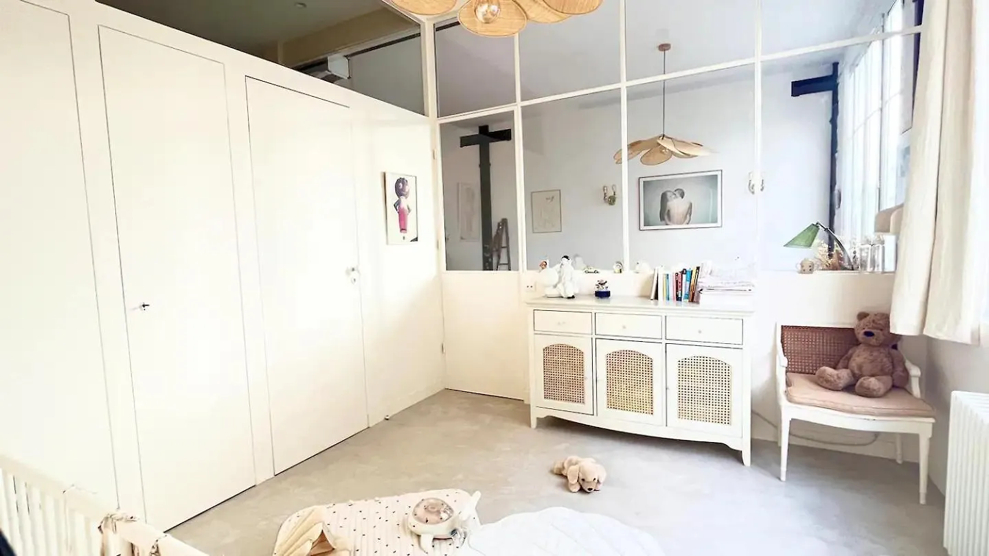 Luxurious Loft In The Heart Of Belleville Apartment *